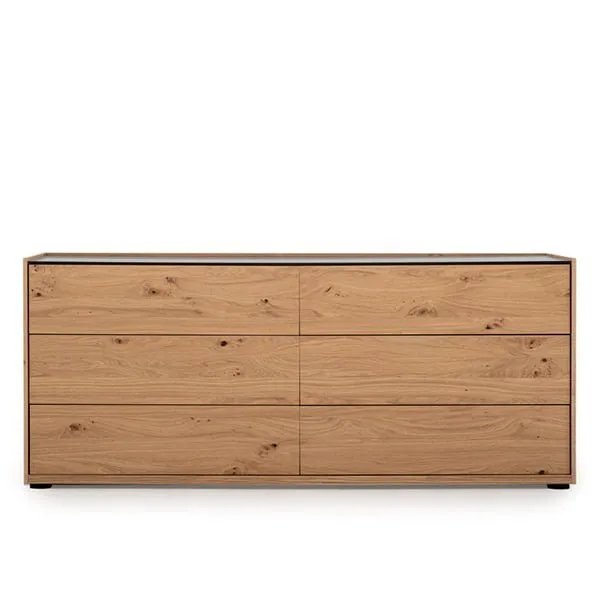 Elegant Chest of Drawers